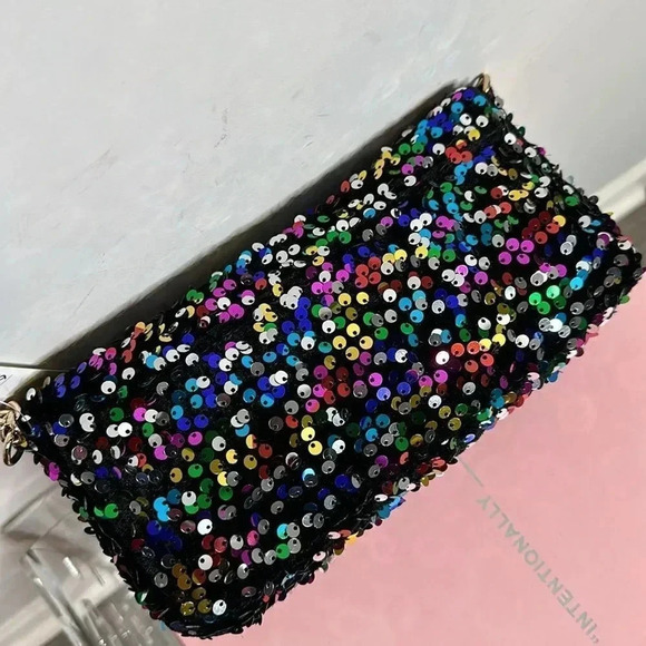 Sequined Shoulder Bag - Picture 6 of 7